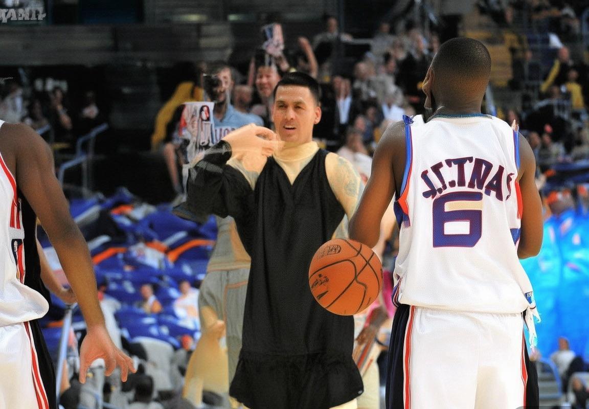 2011NBA季后赛：热火VS公牛系列赛经典对决回顾